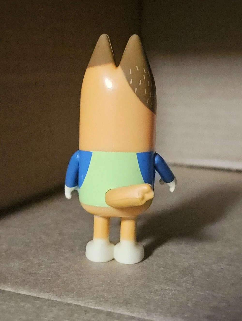 Chilli (Mom) Beach Day Swimsuit Figurine from Bluey